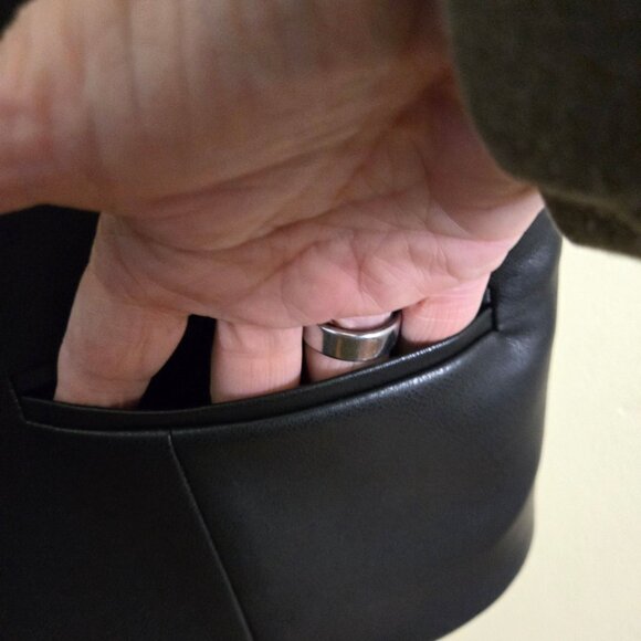 Pistola NWT Arabella Vegan Leather Assymetric Vest Slate Black Size M - Picture 6 of 10